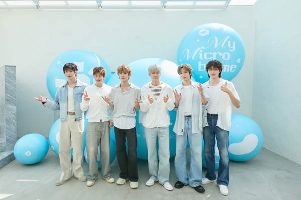 ▲유이크X라이즈 포토월