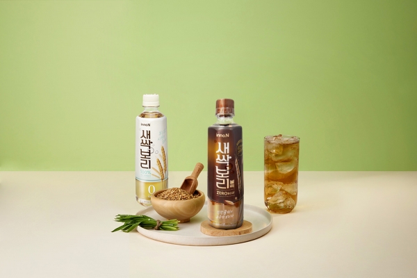 ▲ 새싹보리(좌_2023년 리뉴얼), 새싹보리블랙(우_2025년 출시)