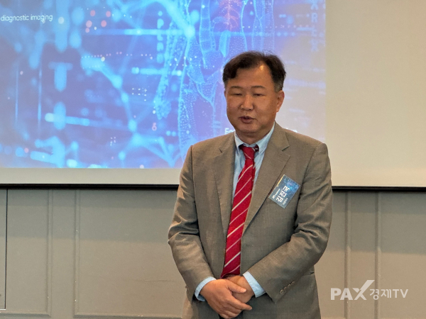 ▲제이피아이헬스케어 김진국 대표.