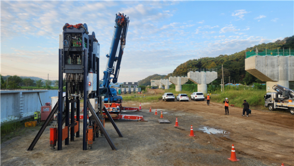 교량용 거더 원격정밀거치 기술 시험 적용 대상 현장[사진=한국건설기술연구원]