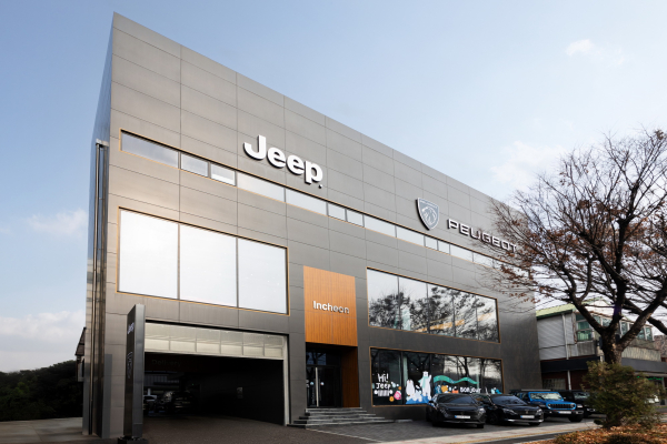 SBH 인천 전시장 전경 [사진 = 스텔란티스코리아]