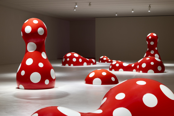 야요이 쿠사마 '새로운 세계를 향한 이정표(Guidepost to the New World) [사진=세화미술관]