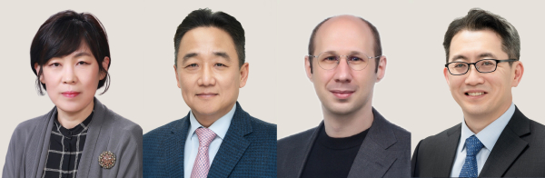 ▲제19회 아산의학상 수상자 기초의학부문 이호영 교수, 임상의학부문 김승업 교수, 젊은의학자부문 마틴 슈타이네거·이주명 교수(왼쪽부터) [사진제공=아산사회복지재단]