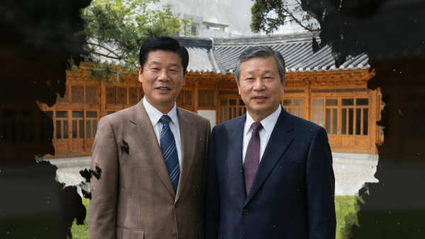 SK그룹 창립 73주년을 맞아 제작된 영상에서 인공지능(AI)으로 재현된 최종건 창업회장(왼쪽)과 최종현 선대회장 [사진=SK그룹]
