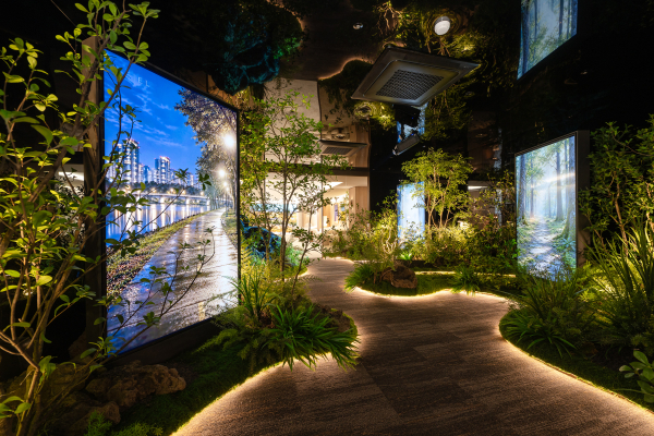 서울 양천구 목동 ‘르엘 라운지 L’est’내 입구 조경 ‘BOTANIC WAY’. [사진=롯데건]